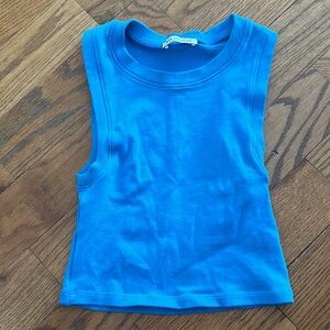zara top super flattering size medium but can def fit smaller